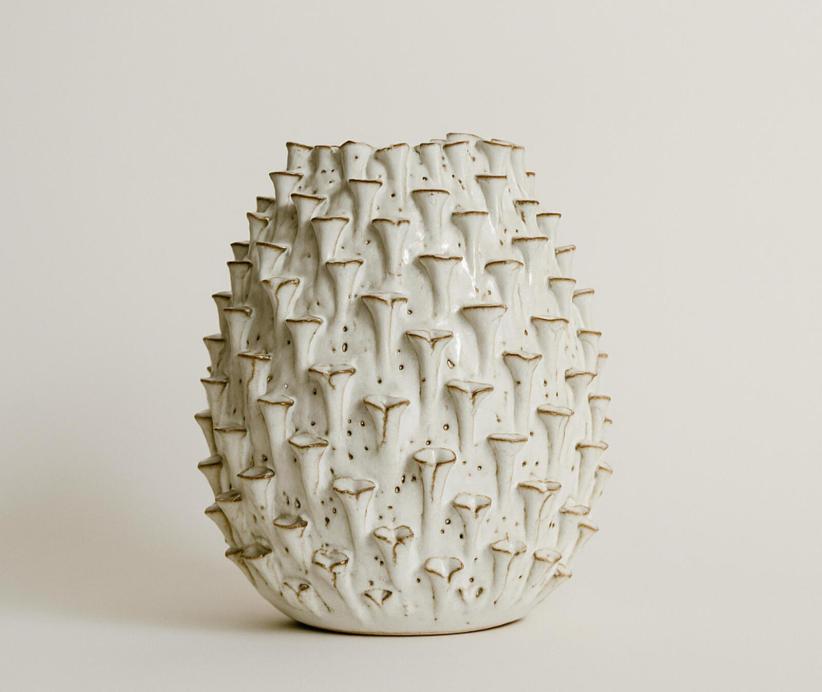 Ceramic Structured Vintage Vase Glazed structured ceramic waze